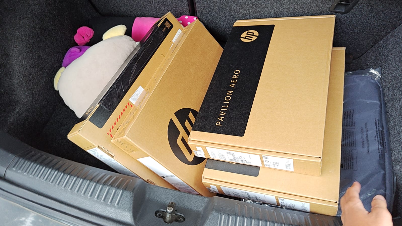 11f2decd-5776-41f3-8e89-ff0e598a2817